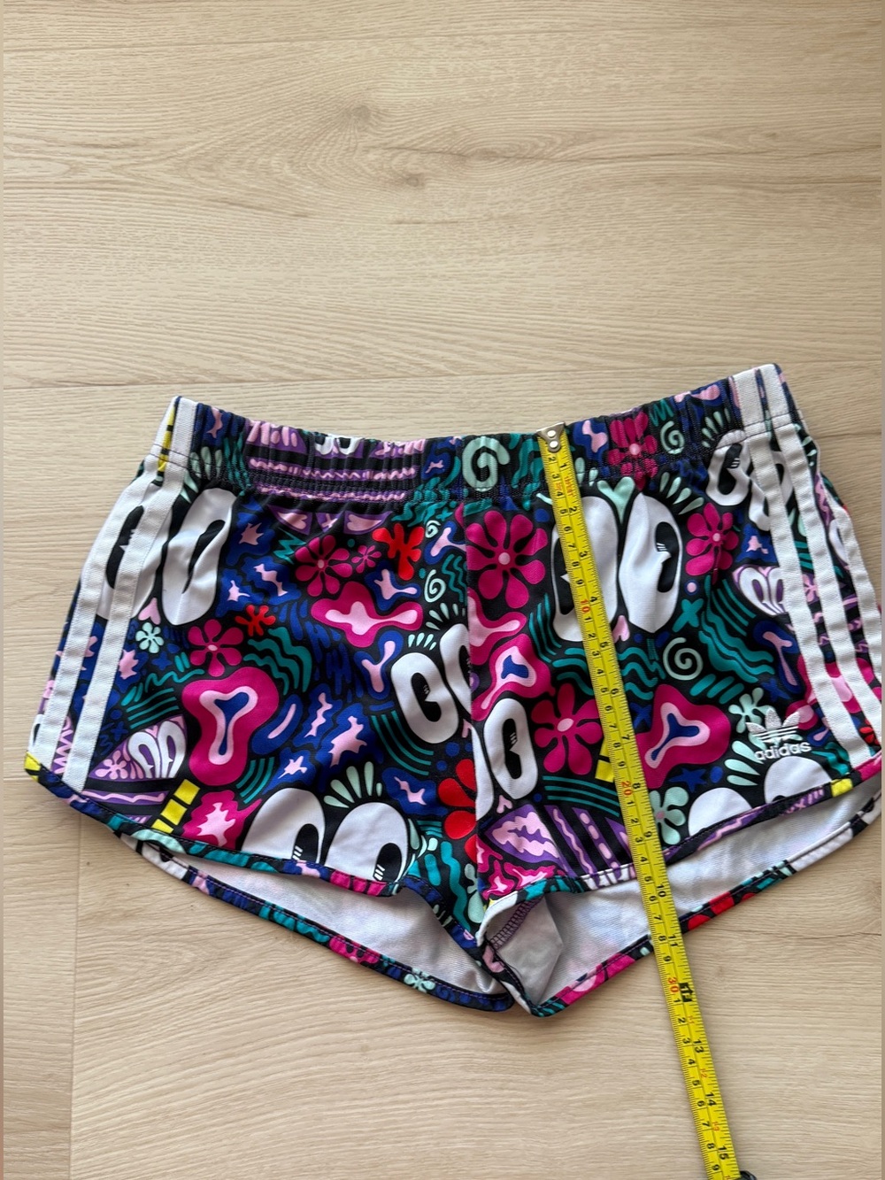 Adidas Women's Multicolor Graphic Running Shorts size S